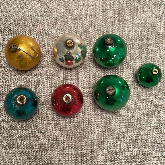 Set of 7 Vintage Mercury Christmas Ornaments - Picture 1 of 9